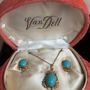 Vintage Van Dell 12 Karat Gold Filled Earrings & necklace set w/ vintage box.